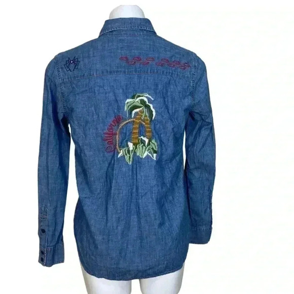 Lucky Brand denim embroidered button down jean shirt California palm tree - Picture 3 of 7